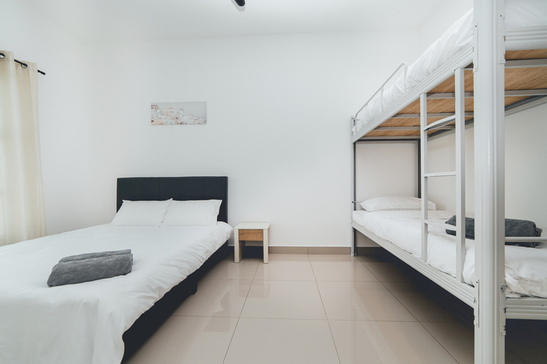 Bedroom 29