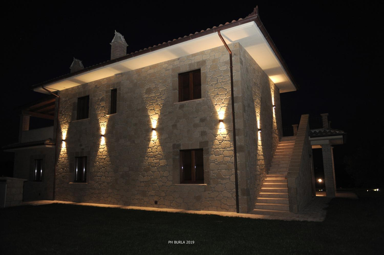 Others 3, Il Casale degli Ulivi, Viterbo