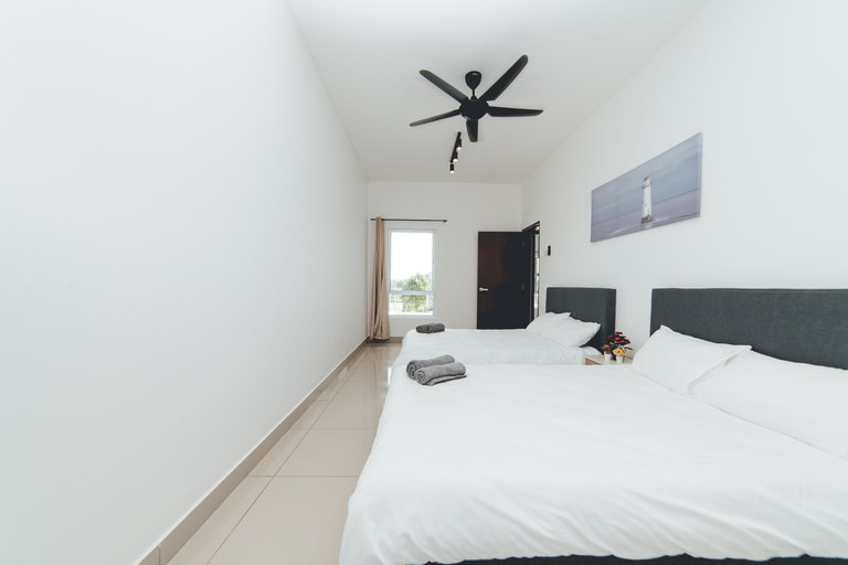 Bedroom 18