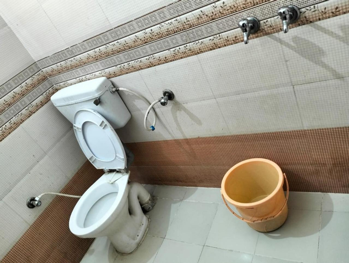Bedroom 2, Hotel Anta Palace & Spicy Restaurant By WB Inn, Bharatpur