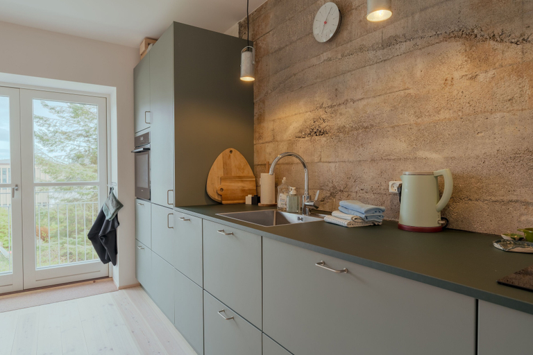 Others 5, Charming Central Tórshavn Retreat - 2Br Apartment, Tórshavn