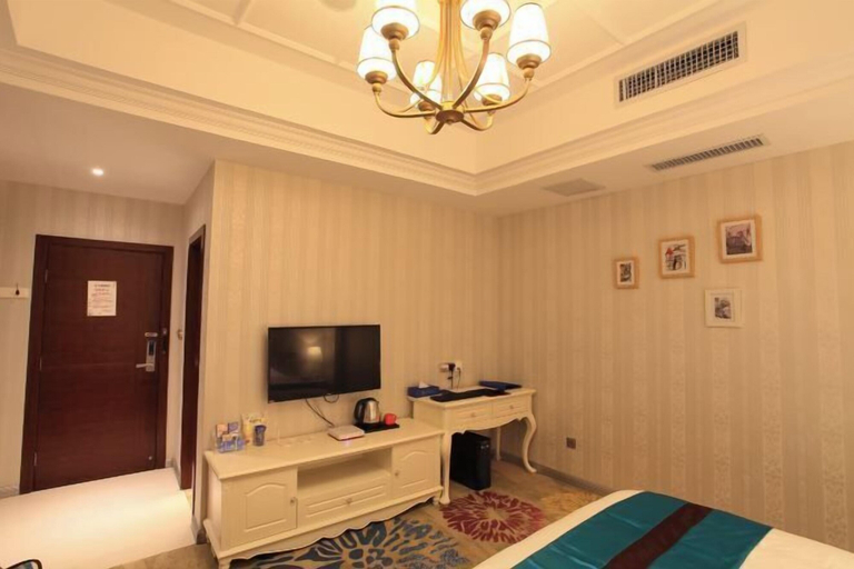 Bedroom 2, Anlong Aishang Boutique Hotel, Qianxinan Buyei and Miao