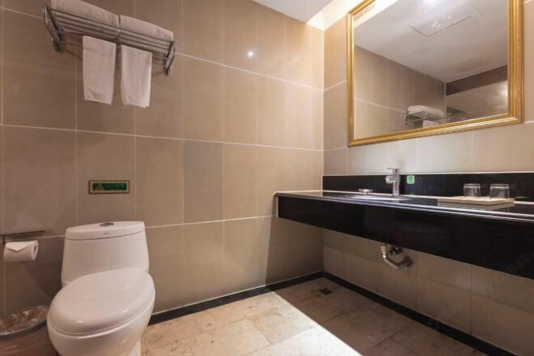 Bathroom 4, Weina Hotel (Dongguan Zhangmutou), Dongguan