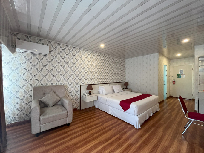 Bedroom 5