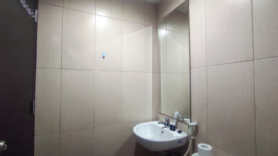 Bedroom 4, Best Price And Simple Studio At Tamansari Papilio Apartment, Surabaya