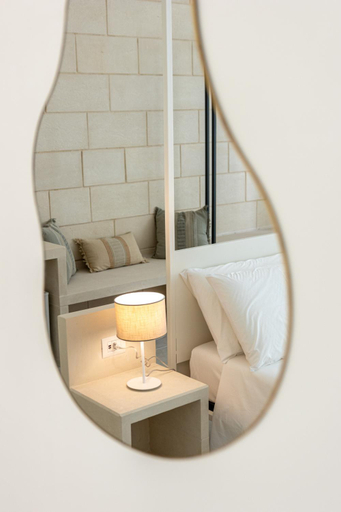 Others 3, Oronti Accommodations, Lecce