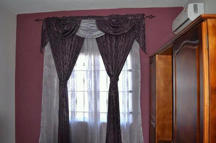 Others 4, RS VILLA SHARE APARTMENT with private room ,good wifi, 150mts to beaches bus stop,, Black River