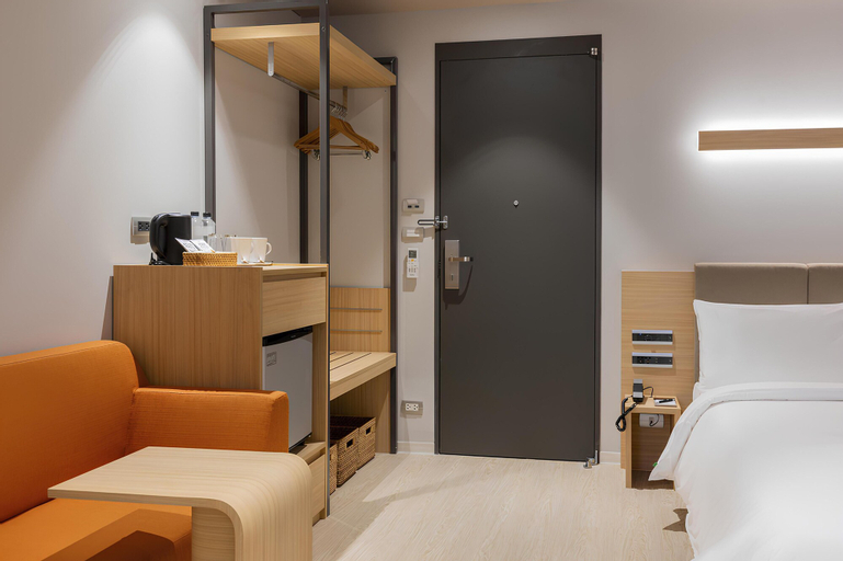 Bedroom 15