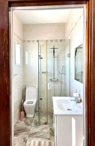 Bathroom, Mahajanga Residences, Boeny