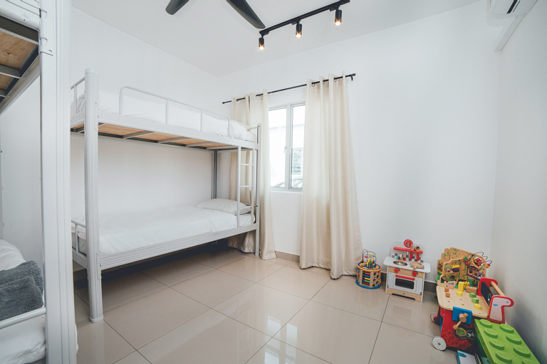 Bedroom 14
