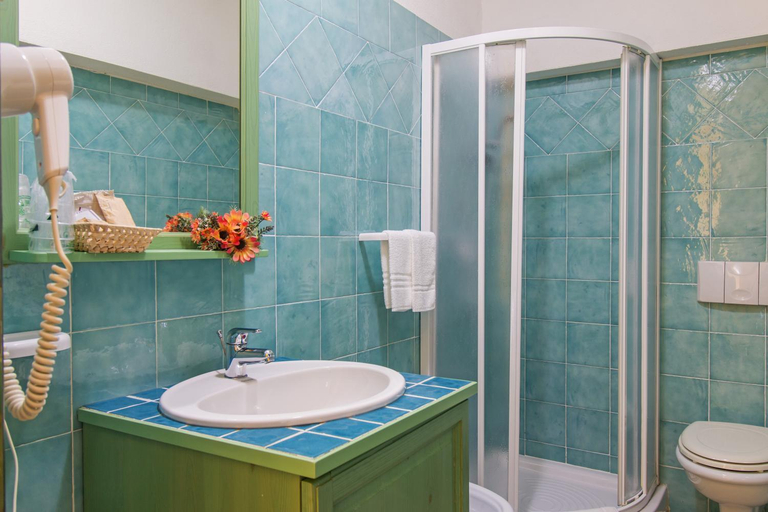 Bathroom 3, Residenza Gli Ontani, Nuoro