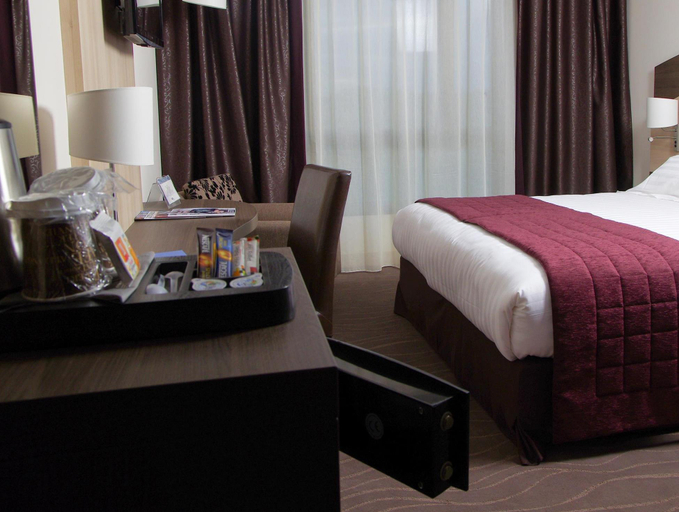 Bedroom 18