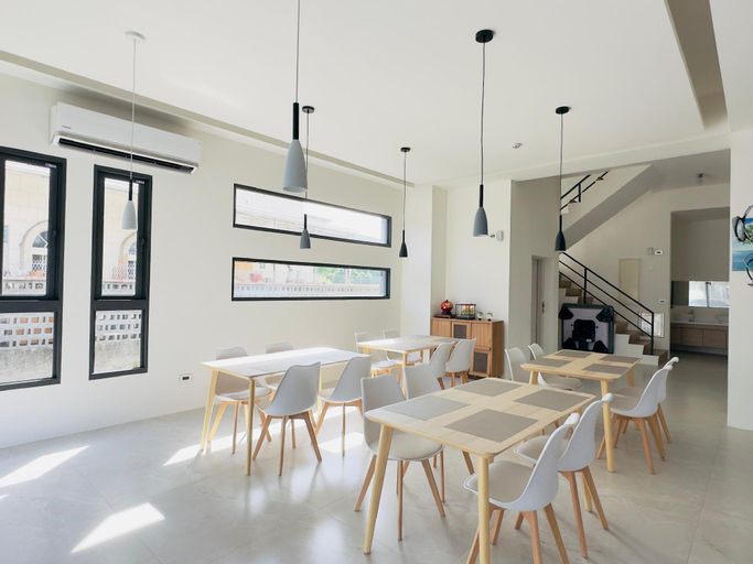 W.Q.Villa, Yilan