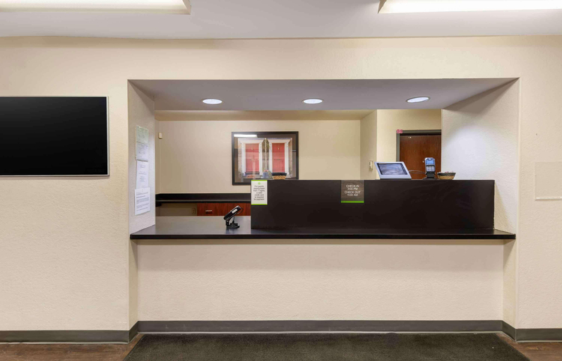 Public Area 2, Studio 6 Extended Stay Minneapolis Airport Eagan MN, Dakota