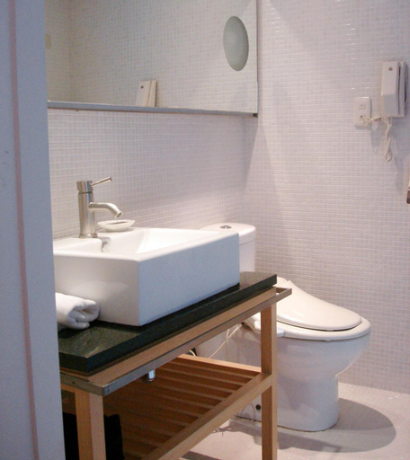 Bathroom 2