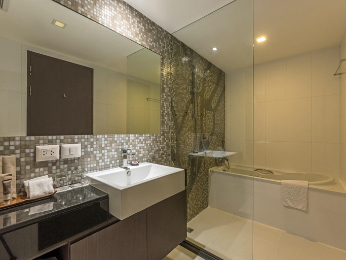 Bathroom 1