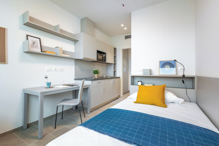 Bedroom 4, Florentia Living Stays, Florence