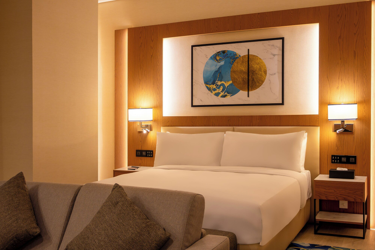 Bedroom 3, Millennium Al Masar Hotel, Jeddah