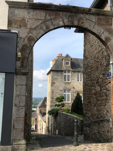 Exterior & Views 5, La maison sur les remparts, Orne