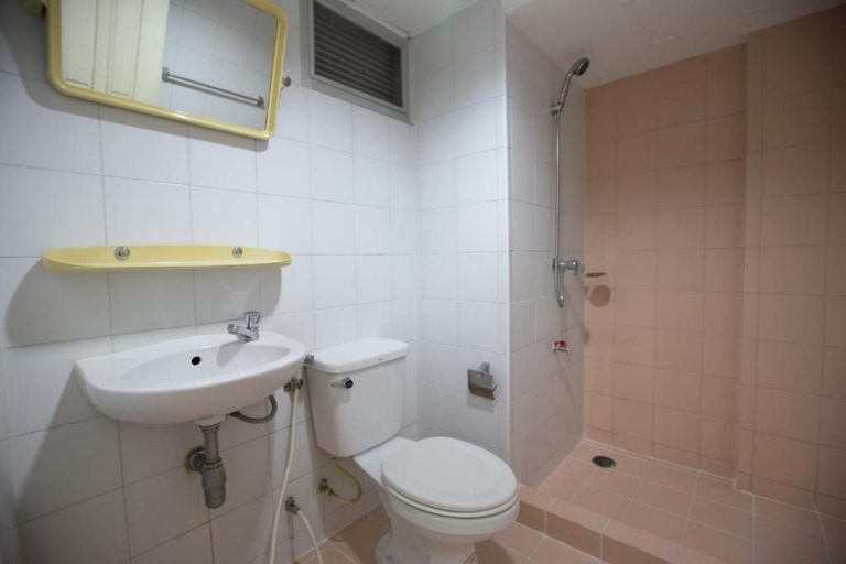 Bathroom, D haus Ngamwongwan Residence, Muang Nonthaburi
