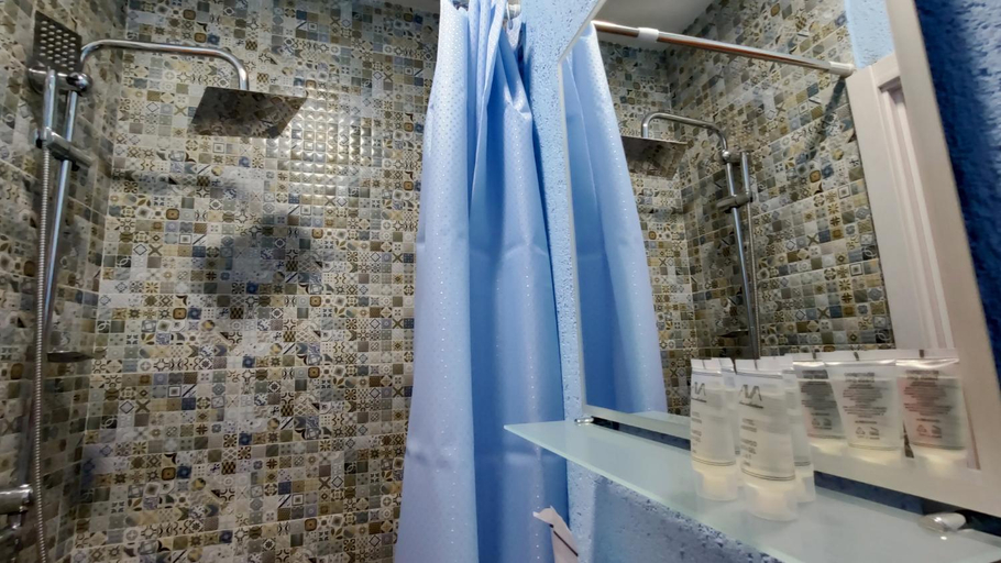 Bathroom 4, ICity Hills, Tskaltubo