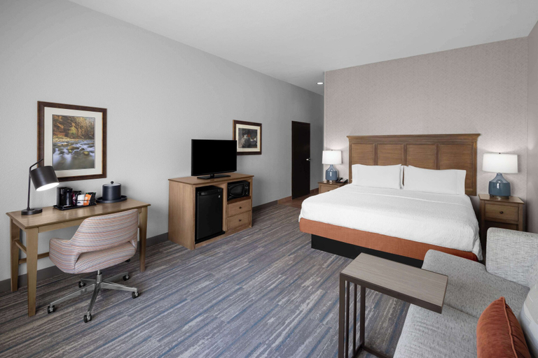 Bedroom 3, Hampton Inn & Suites Springdale/Zion National Park, Washington