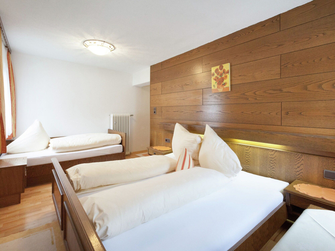 Bedroom 3, Chalet in Vent near Stablein Ski Lift, Imst