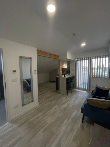 Others 2, Comfort & Luxury Apartaments PNMresidence, Giroc