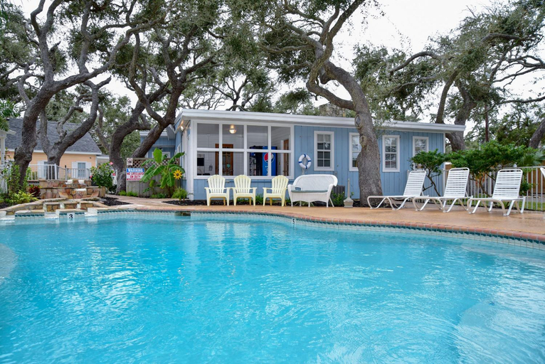 Sport & Beauty 5, D&R Pelican Bay Resort, Aransas