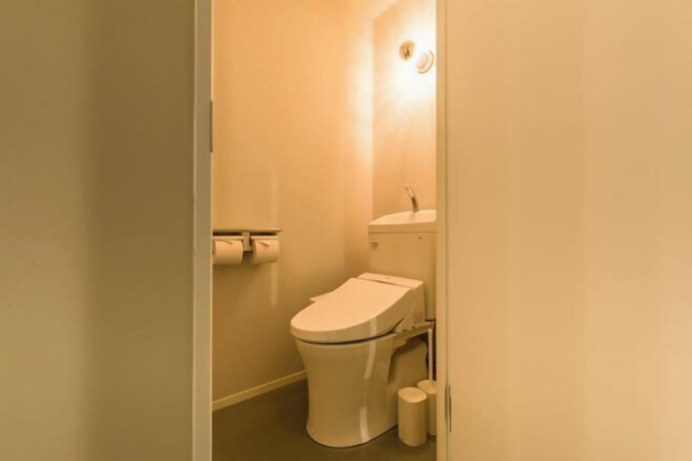 Bathroom 2