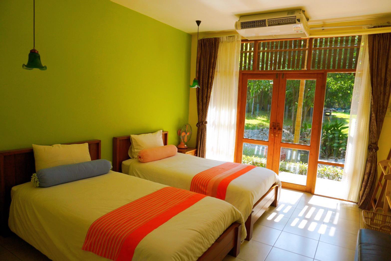 Bedroom 13