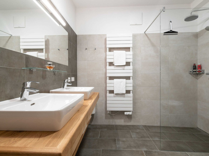 Bathroom 5, Luxury Chalet with Sauna near Ski Area in Salzburg, Sankt Johann im Pongau
