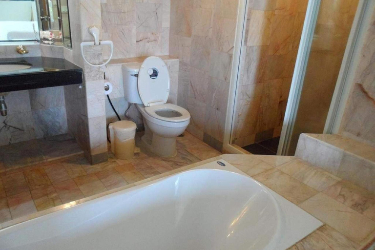 Bathroom 3, Kresident Hotel, Muang Phitsanulok