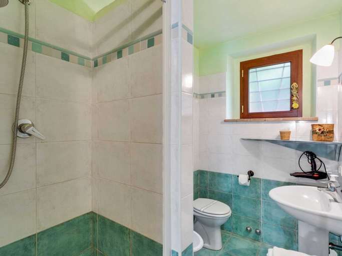 Bathroom 3, Belvilla by OYO Bacco, Siena