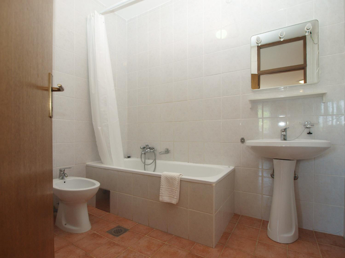 Bedroom 3, Apartment 1842, Fažana