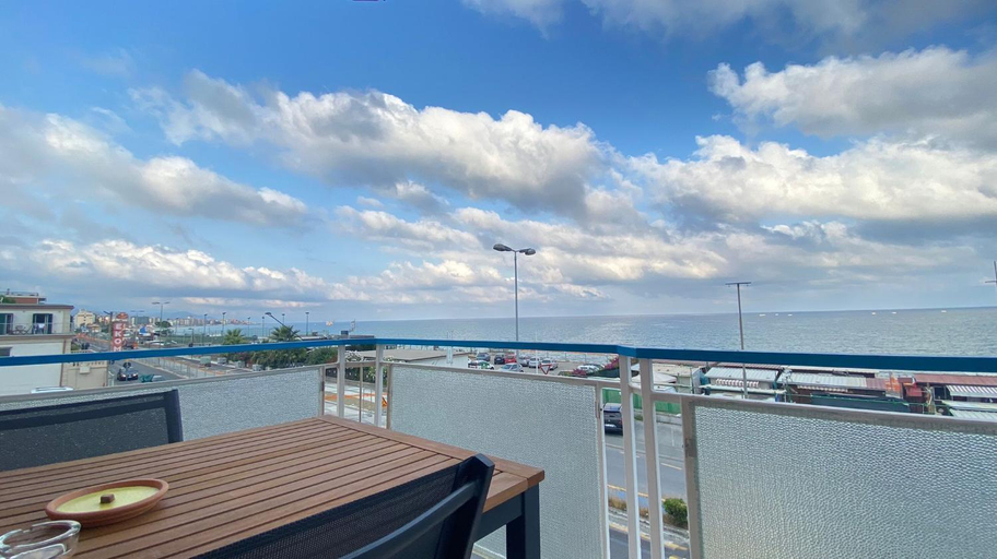 Exterior & Views 5, Happy Home, Savona