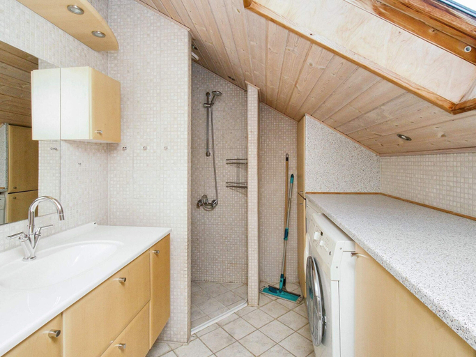Bathroom 4, 6 Person Holiday Home in Skibby, Frederikssund