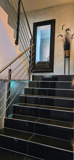 Others 5, Hotel Platin, Regensburg