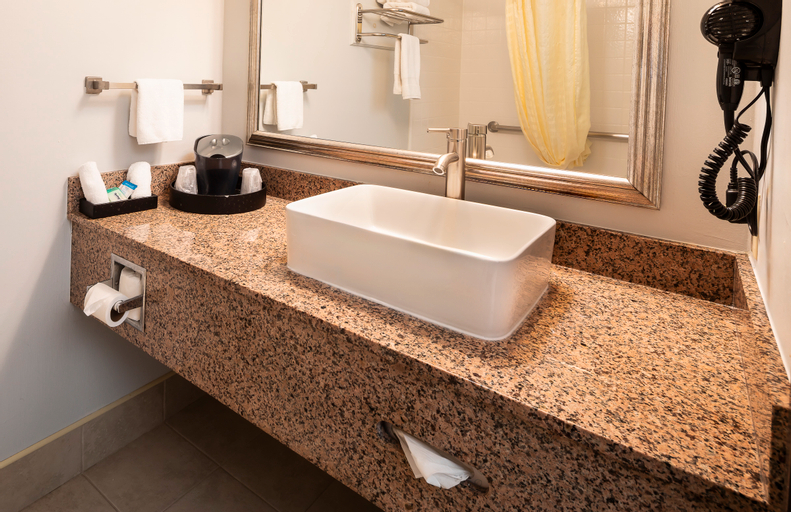 Bathroom 3