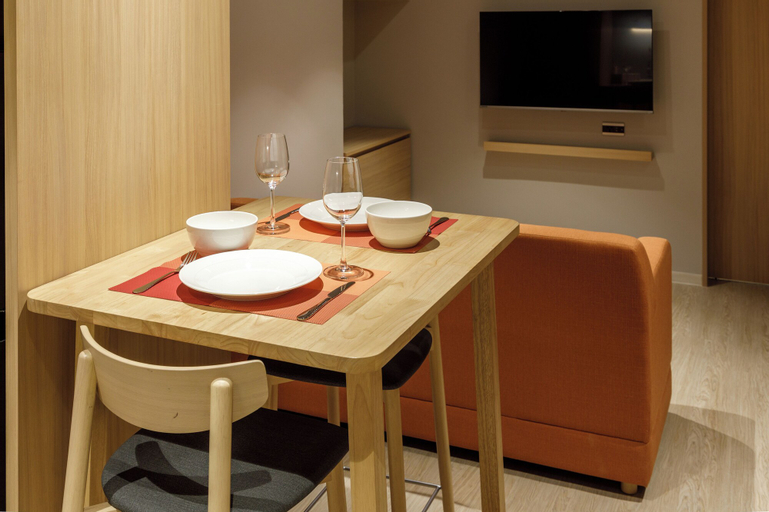 Dining Room 14
