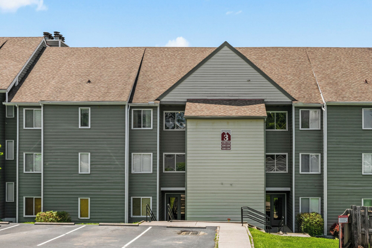 Exterior & Views 2, Cozy 2br Condo w/ Pools, Spas & Year-round Fun!, Sevier