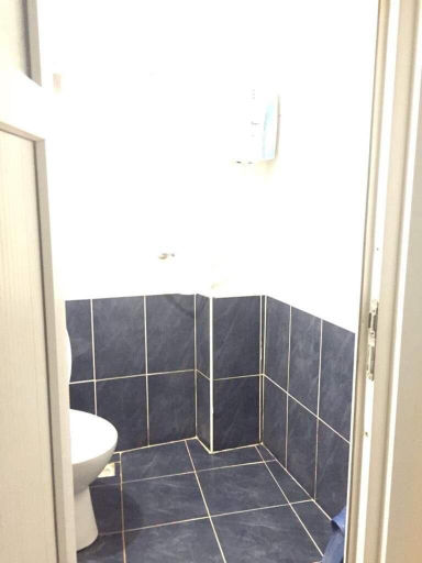 Bathroom 3, Catı Apartment, Fatih
