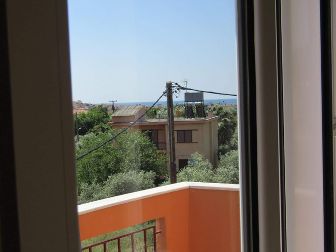 Others 2, Olive Grove House, East Macedonia and Thrace