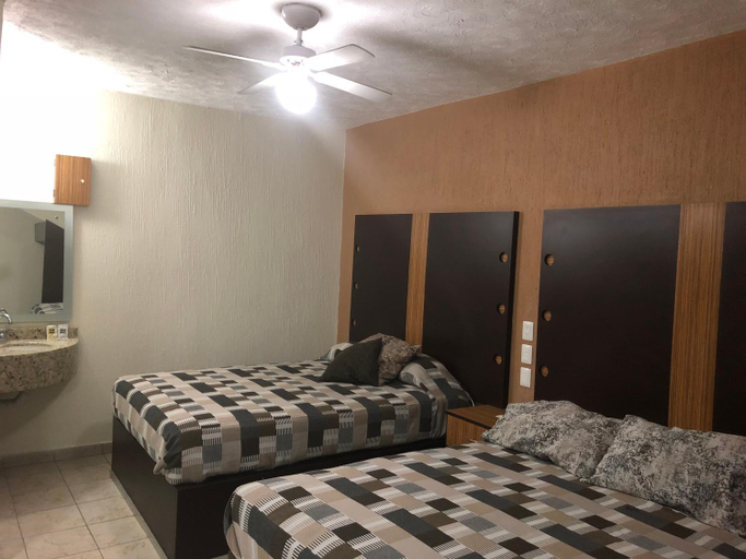 Bedroom 5, Hotel del Carmen, León