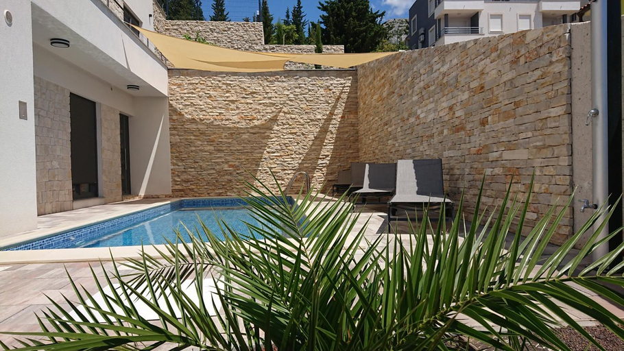 Others 4, Villa Horizon, Starigrad
