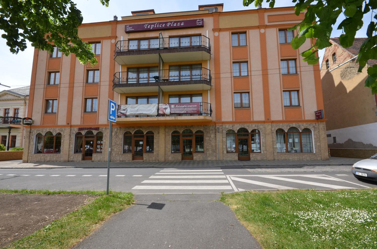 Food & Drinks 4, Teplice Plaza, Teplice
