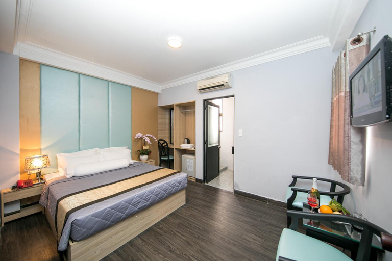 Bedroom 9