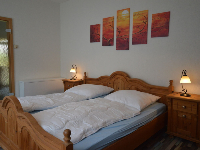 Bedroom 3, Holiday Home in the Eifel With Balcony, Cochem-Zell