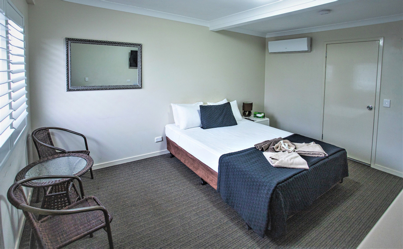 Bedroom 12