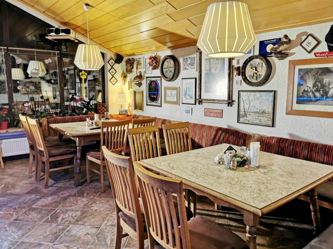 Others 4, Gastehaus Schachnerhohe, Amstetten